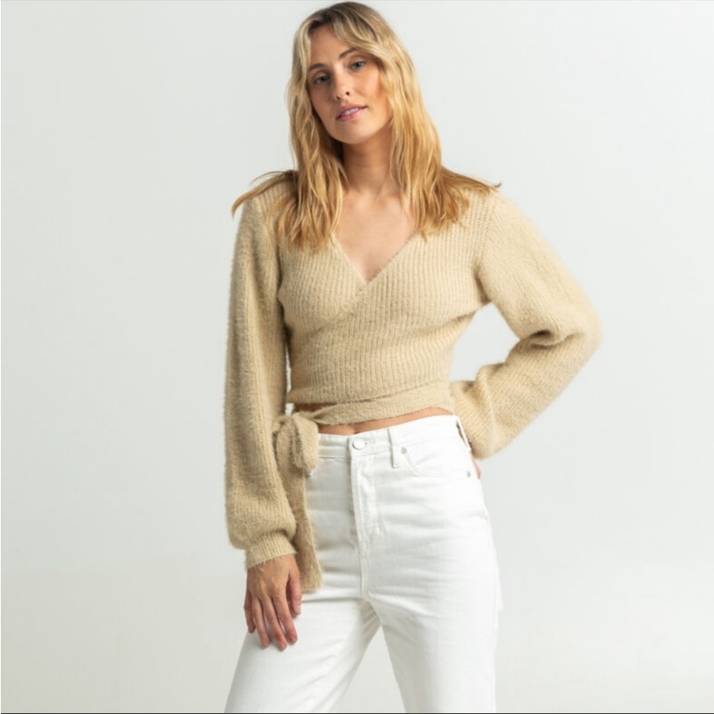 Women’s Eyelash Sweater